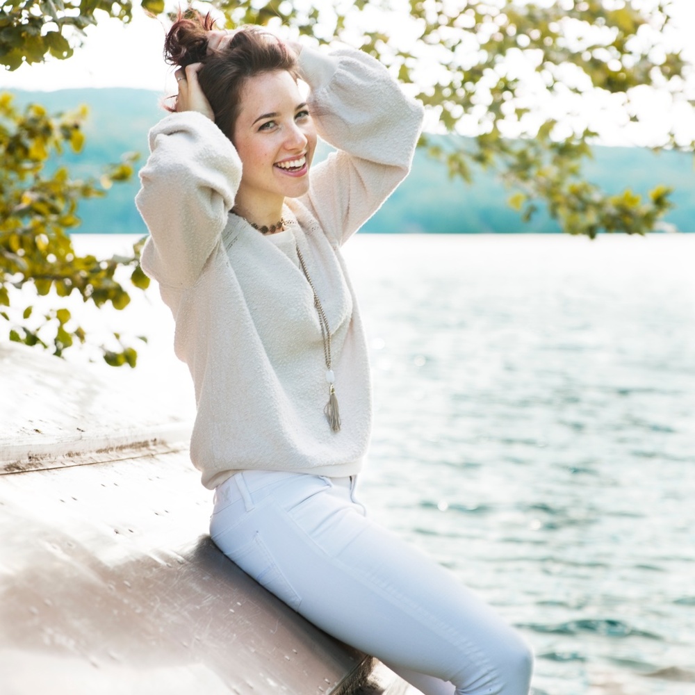 Meet your Posher, Bailey